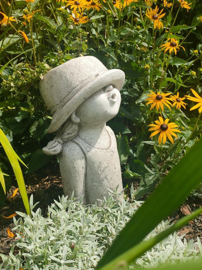 Luana'S White Cottage Surwold 外观 照片
